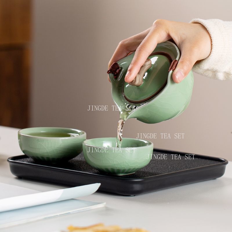 セラドン クラックルグレーズ トラベルティーセット 1ティー - Celadon Ceramic Cup のレビューと価格